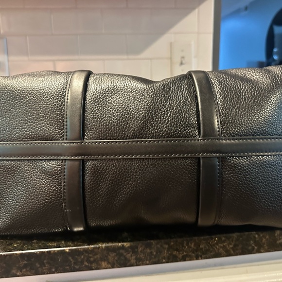 💯% Authentic!!Excellent condition!MK Beck Large Pebbled Leather Tote Bag - Picture 4 of 10